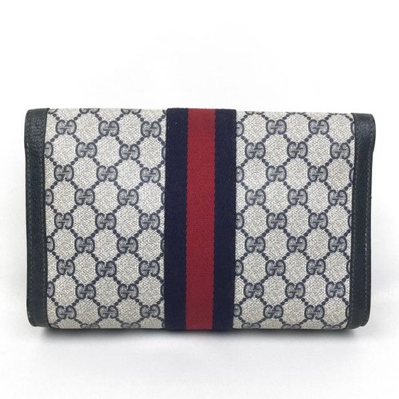 SOLD 🔴 🌟 Authentic Gucci pouch - Picture 2 of 9